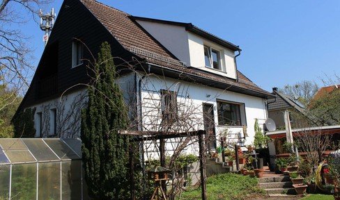 Klassisches Einfamilienhaus am Ortsrand von Stahnsdorf