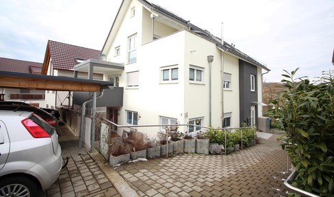 High-quality furnished and well-kept 4.5 room first floor apartment on Lake Constance