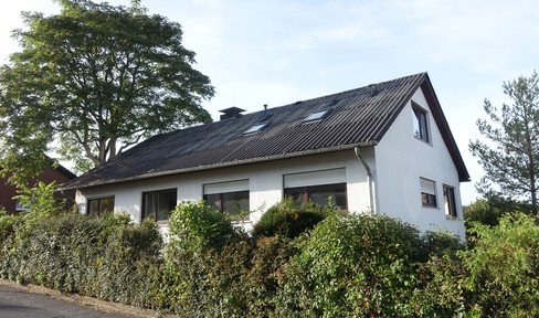 Detached detached house on 854 m² plot with approx. 190 m² living space