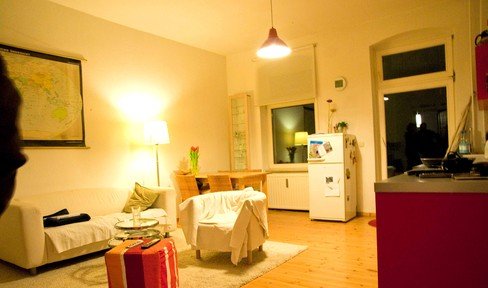 Rarity in Mitte: apartment in the Zionskirchviertel that is ready to move into