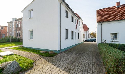 Renovierte 2-Zimmer-Wohnung in beliebter Lage von Putbus mit Stellplatz und Kellerabteil