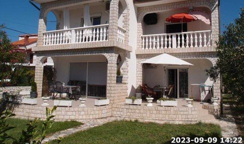 Large vacation home with sea view in Rab/Palit Croatia near the beach VB