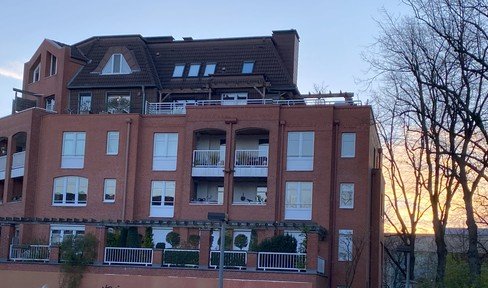 Super location! Apartment with large terrace directly at the AEZ in Hamburg-Poppenbüttel