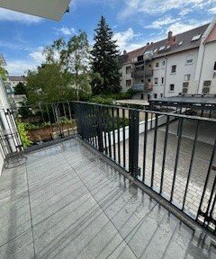 High-quality efficient apartment in Neustadt/Wstr. city center near the train station
