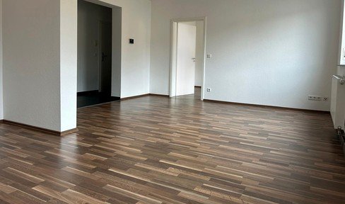 From private: Upscale 2-room apartment in Nuremberg Steinbühl