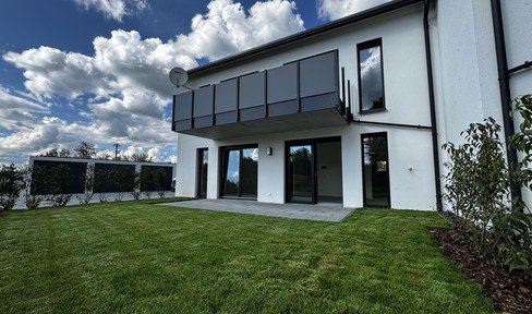 Newly built apartment with terrace, garden parking space and garage in Bühl