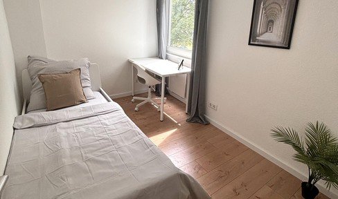 saniertes möbliertes WG Zimmer in Frankfurt - nähe Flughafen ✈️ / 4 person shared flat