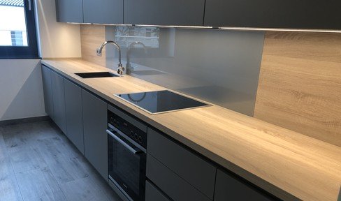Refurbished 3-room apartment | high-quality fitted kitchen | Hannover Nordstadt near UNI