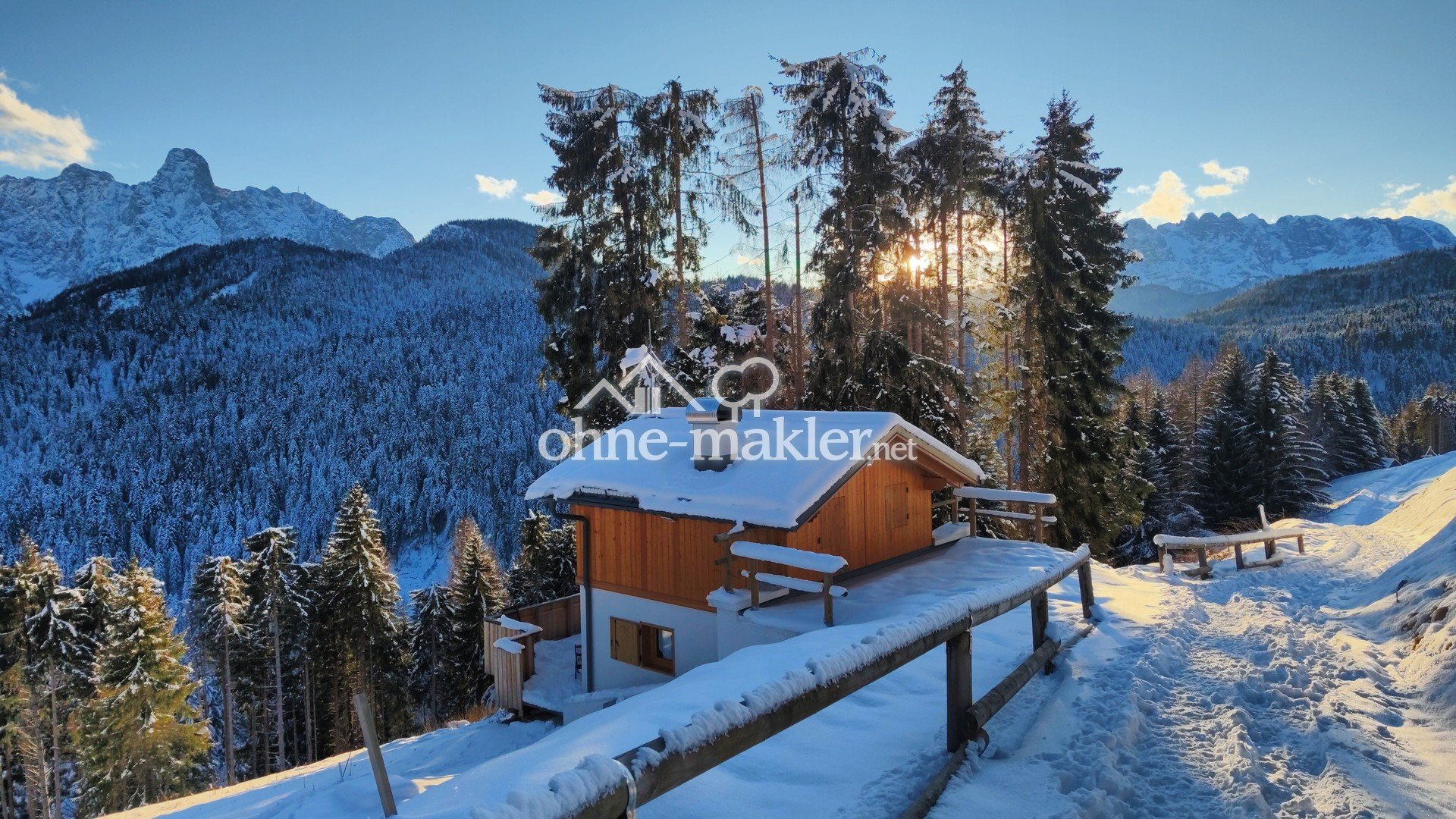 Ferienhaus in den Dolomiten - alleinstehend, Ruhelage, fantastische Aussicht