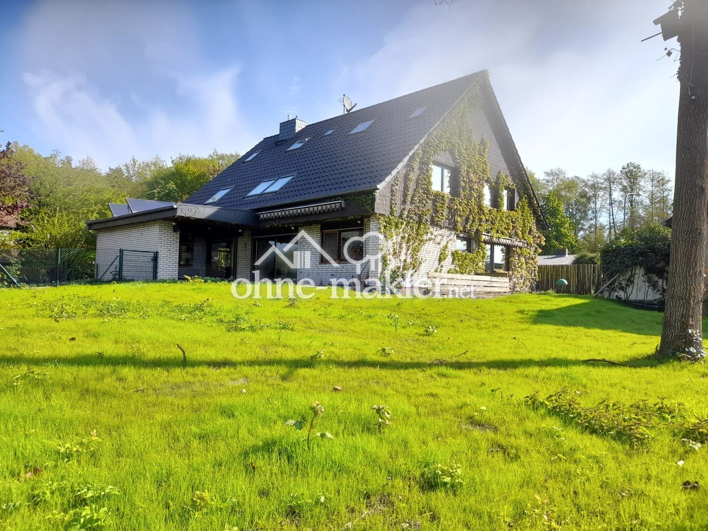 Grosses Wohnhaus  mit grossem Garten und Option auf angrenzendes Bauland in bester Lage in Gifhorn