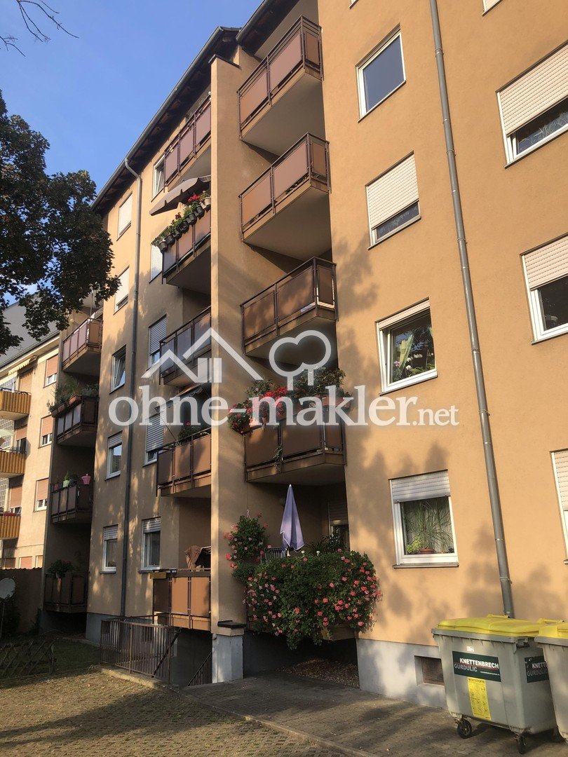 Tolle neue, renovierte 2-Zimmer-Wohnung mit Balkon+Stellplatz in Mannheim
