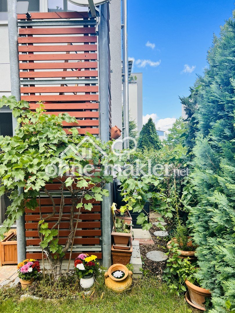 4-Zimmer-Maisonette-Wohnung/Haus im Haus/Stuttgart-Weilimdorf/Süd-Terrasse und Garten/provisionsfrei
